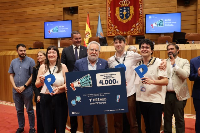 A Cámara galega acolle a final do Parlamento Xove